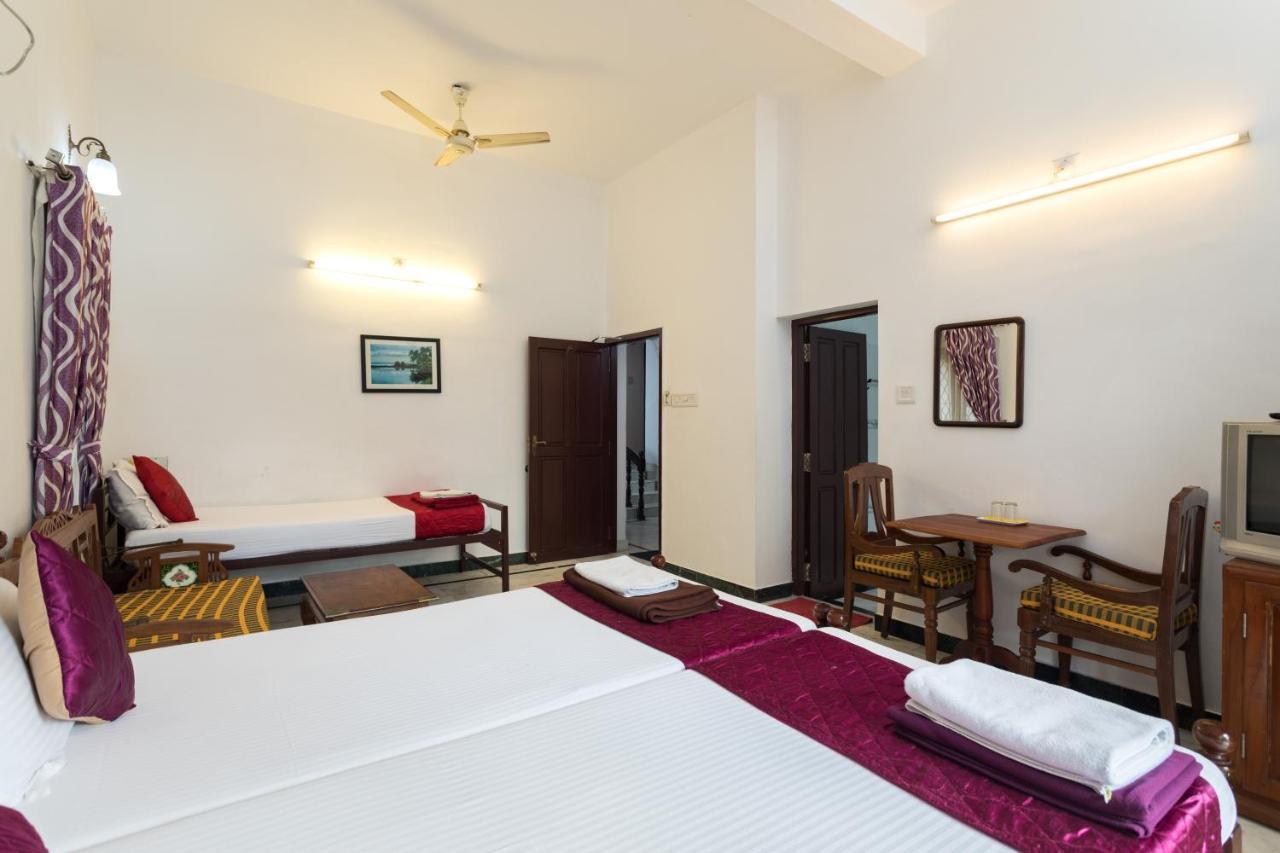 Hotel White Rose Kochi Exterior foto